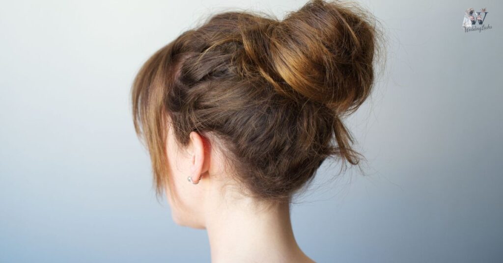 Chignon-A-Chic-and-Sophisticated-Choice