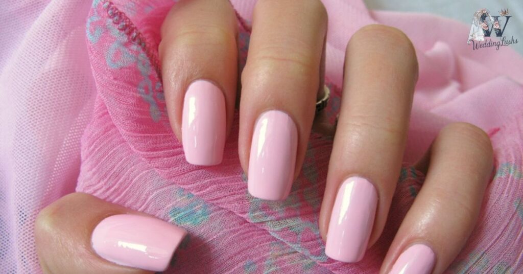 Pink-Champagne-Party-Nails