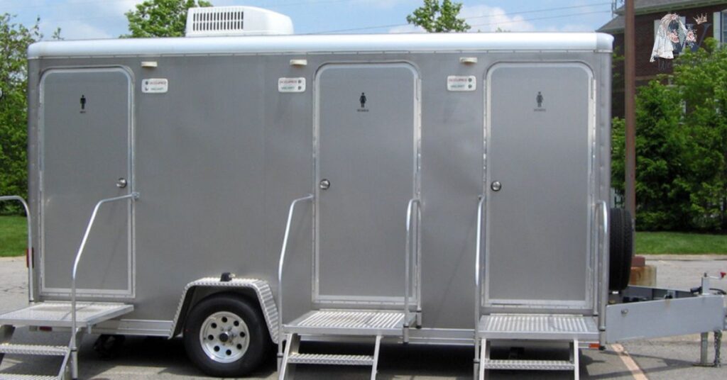 Portable Bathroom 