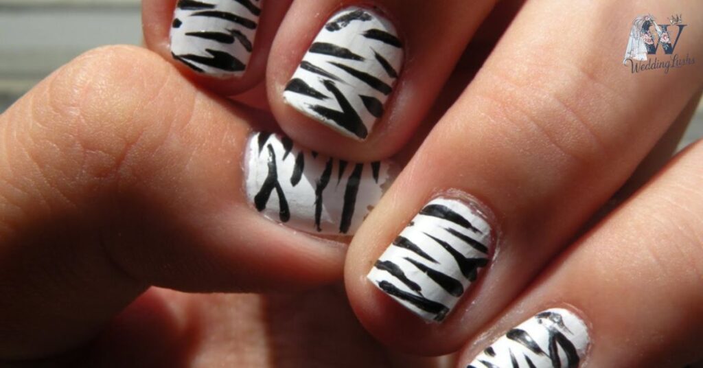 Zebra-Party-Nails