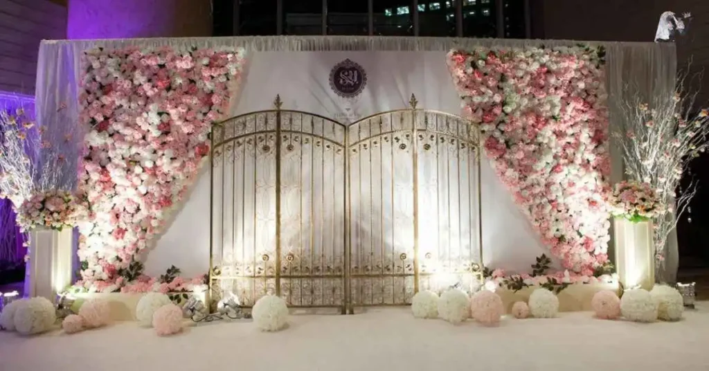 A-Majestic-Backdrop-for-Your-Once-in-a-Lifetime-Event