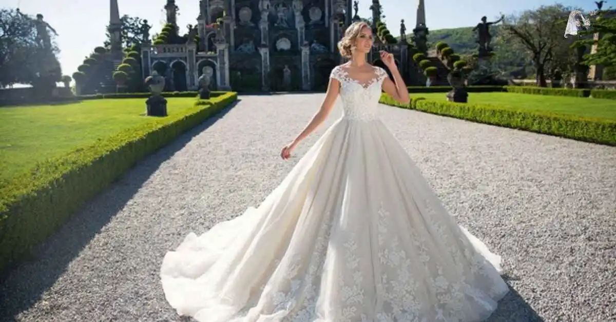 Cap-Sleeve-Wedding-Gown