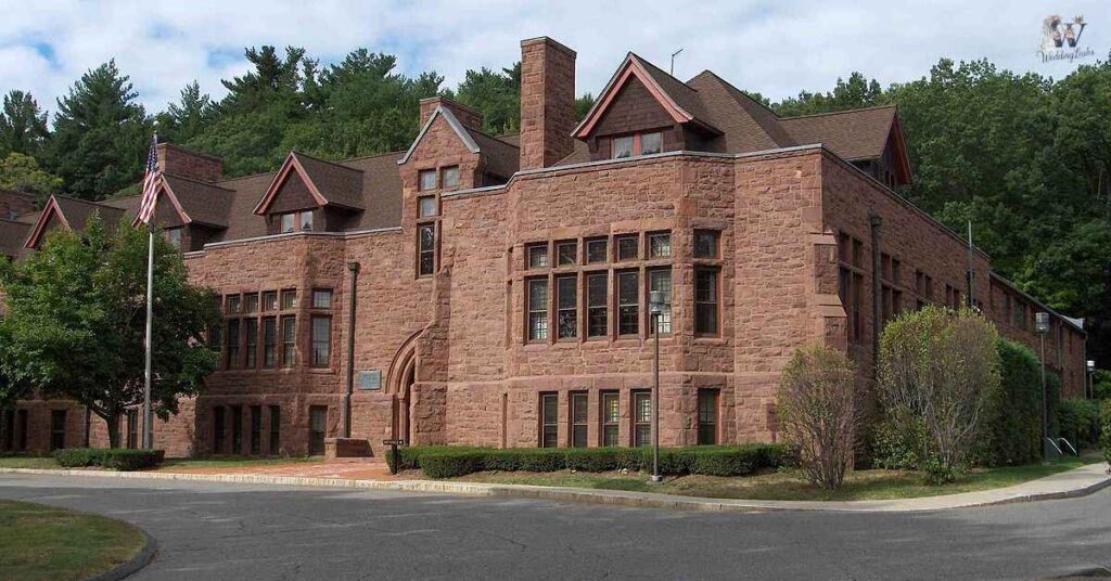 Historic-Elegance-Community-Centers-and-Town-Halls