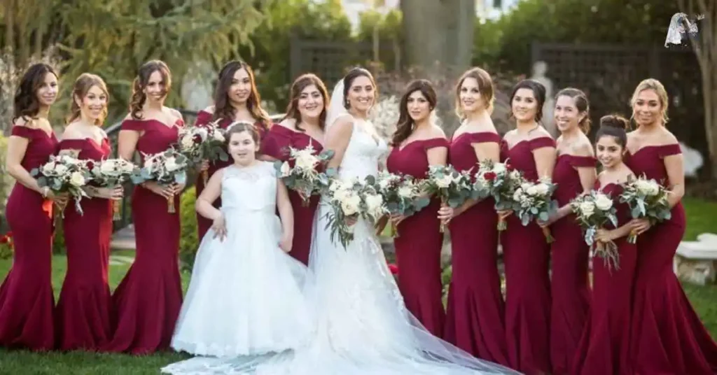 Red-Wedding-Gown vs-Traditional-White-Dress