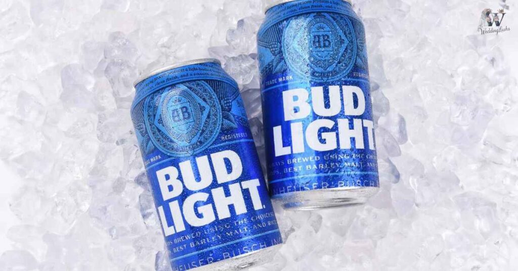 Bud-Light-The-Crowd-Pleasing-Classic