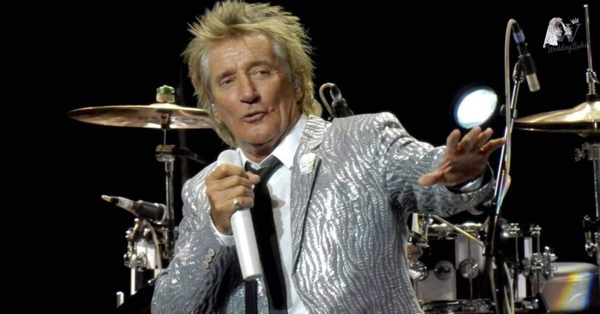 Is-Rod-Stewart-gay-Exploring-the-Controversy-Around-Rod-Stewart’s-Sexuality