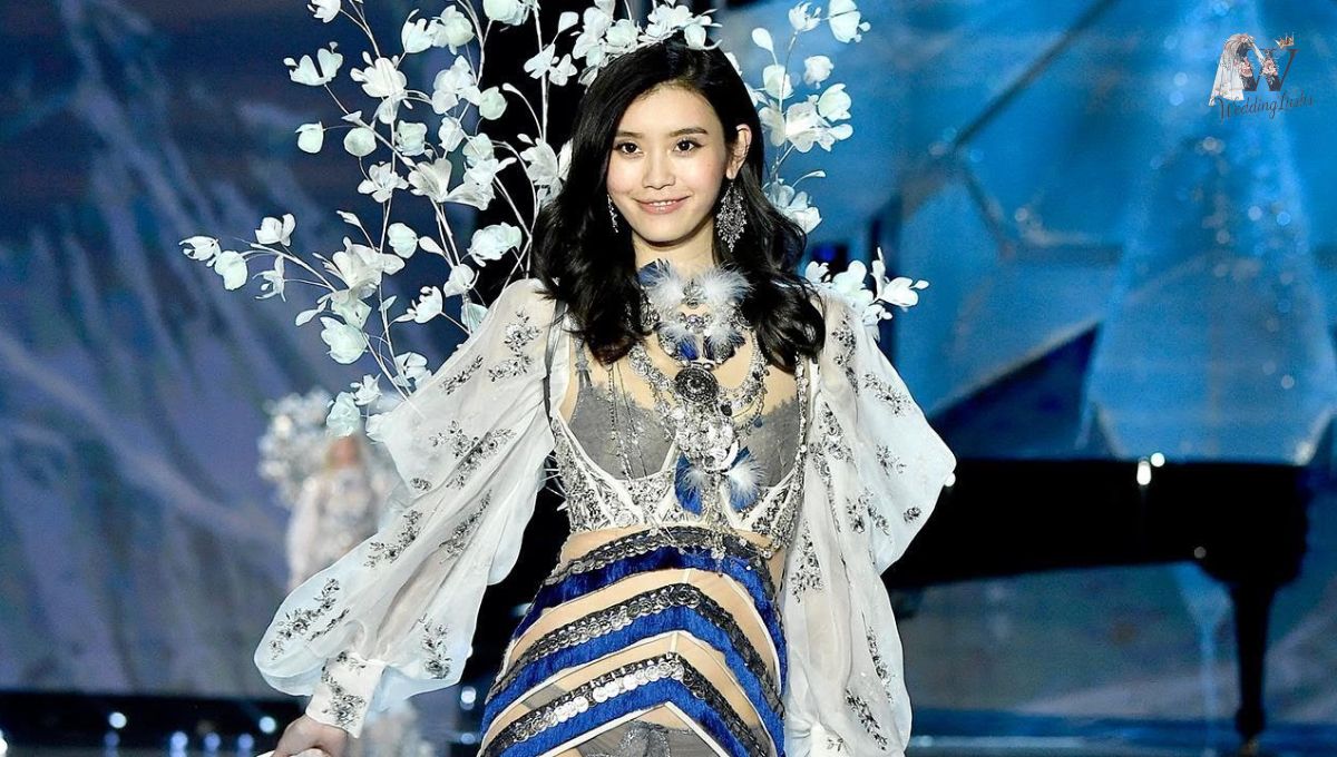 Ming-Xi-(@mingxi11)-The-Iconic-Chinese-Supermodel-Dominating-the-Fashion-World-and-Social-Media